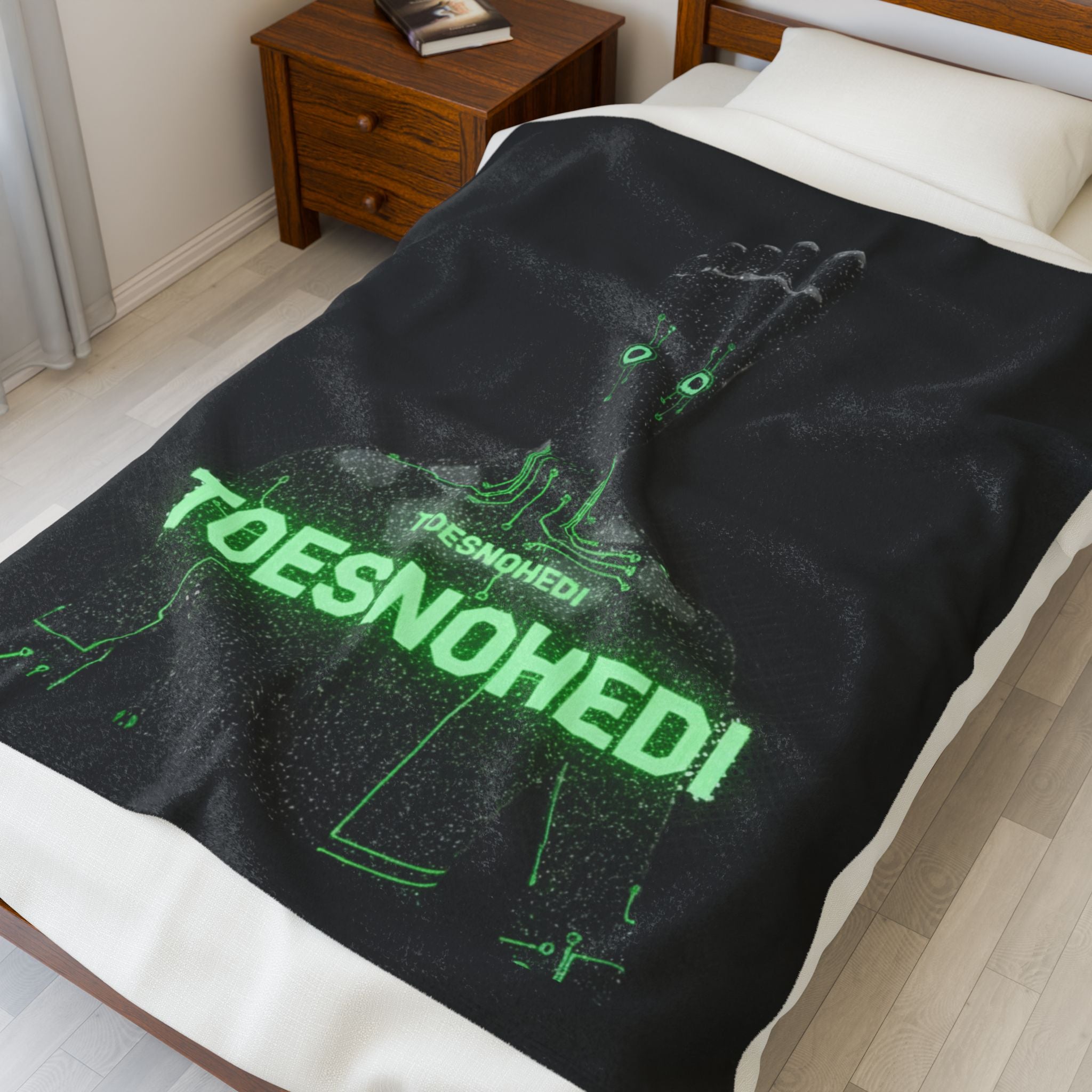Toesnohedi Velveteen Plush Blanket - Cozy & Fun Home Decor
